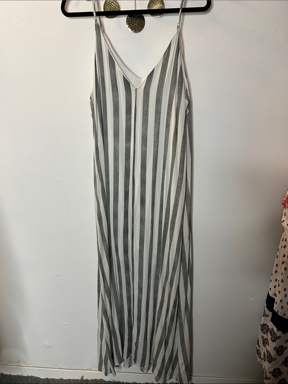 Staccato White and Gray Striped Maxi Dress - Picture 6 of 7
